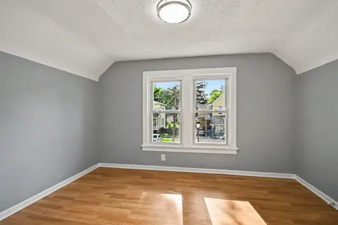 312 North Locust Street Aurora IL 60506