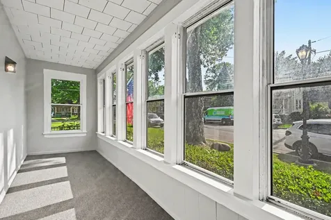 312 North Locust Street Aurora IL 60506