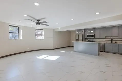 442 East 48th Street Chicago IL 60615