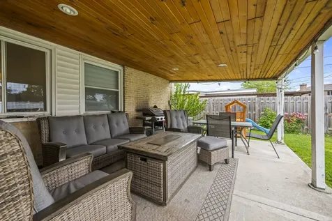 7822 West Carmen Avenue Norridge IL 60706