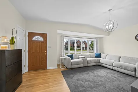 7822 West Carmen Avenue Norridge IL 60706