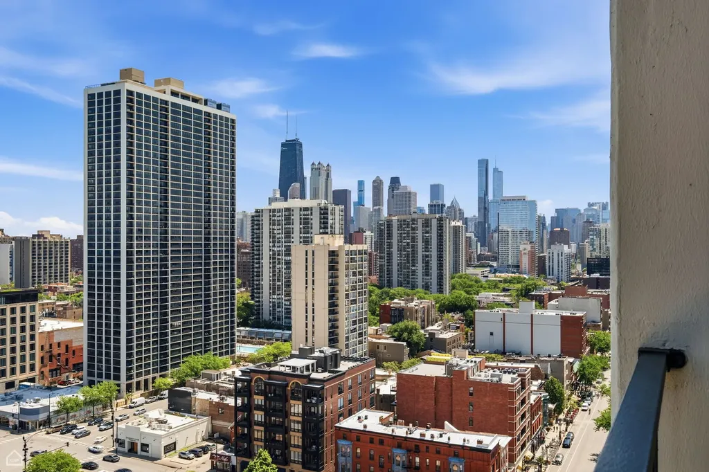 1636 North Wells Street Chicago IL 60614