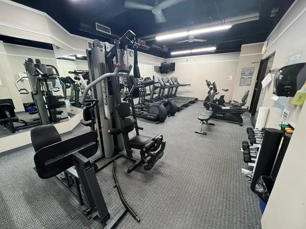 1636 North Wells Street Chicago IL 60614