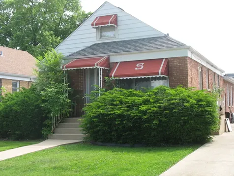 1913 South 24th Avenue Maywood IL 60153