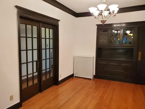 5720 South Kenwood Avenue Chicago IL 60637