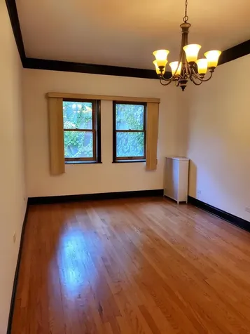 5720 South Kenwood Avenue Chicago IL 60637