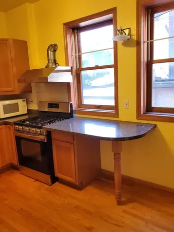 5720 South Kenwood Avenue Chicago IL 60637