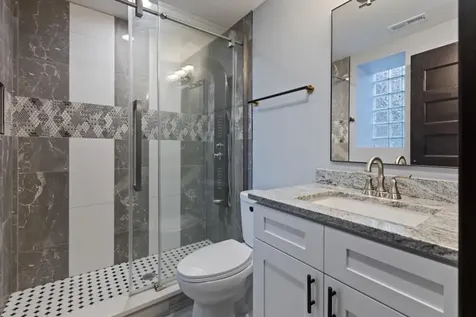 444 East 48th Street Chicago IL 60615
