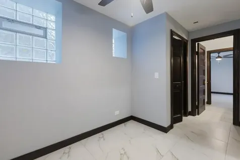 444 East 48th Street Chicago IL 60615