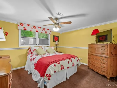 911 Western Avenue Geneva IL 60134