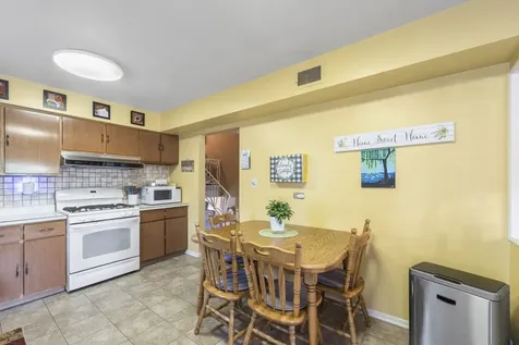 1920 Koehler Drive Des Plaines IL 60018