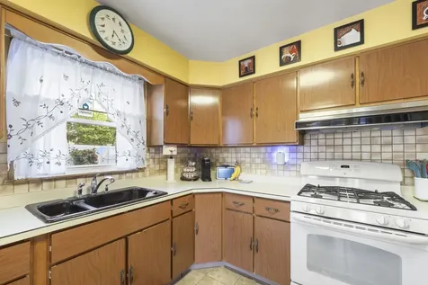 1920 Koehler Drive Des Plaines IL 60018
