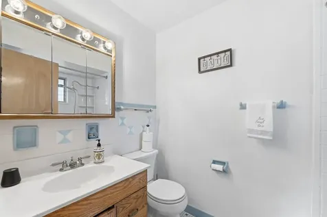 1920 Koehler Drive Des Plaines IL 60018