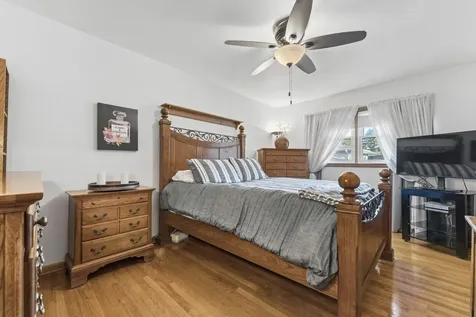 1920 Koehler Drive Des Plaines IL 60018