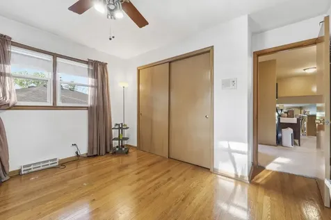 1920 Koehler Drive Des Plaines IL 60018
