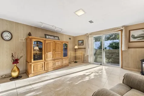 1920 Koehler Drive Des Plaines IL 60018