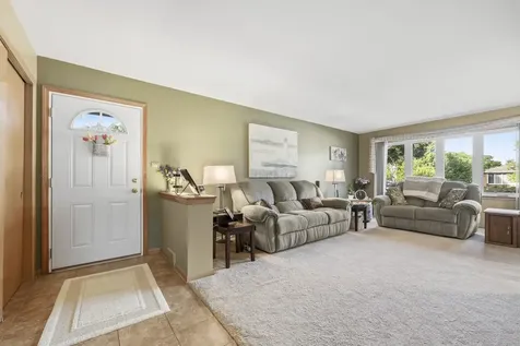 1920 Koehler Drive Des Plaines IL 60018