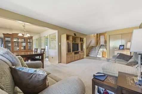 1920 Koehler Drive Des Plaines IL 60018