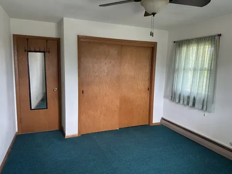 432 North Freedom Lena IL 61048