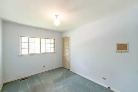 1227 Lynn Terrace Highland Park IL 60035