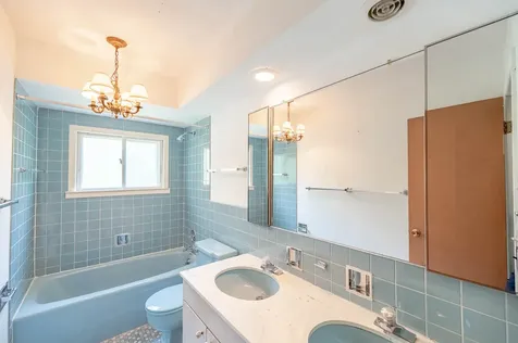 1227 Lynn Terrace Highland Park IL 60035