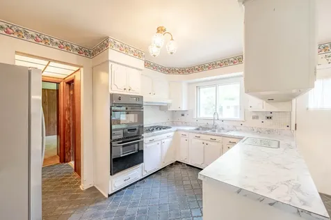 1227 Lynn Terrace Highland Park IL 60035