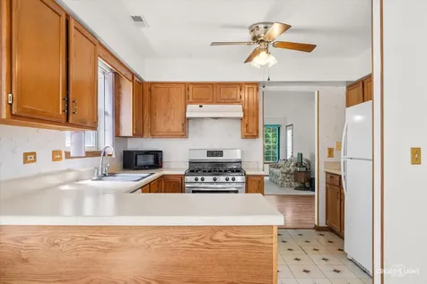 63 Jericho Lane Batavia IL 60510