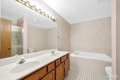 63 Jericho Lane Batavia IL 60510