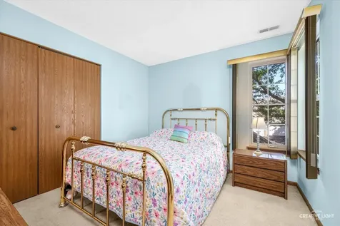 63 Jericho Lane Batavia IL 60510