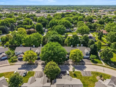 63 Jericho Lane Batavia IL 60510
