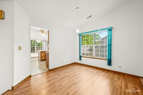 63 Jericho Lane Batavia IL 60510