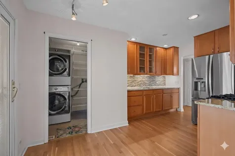 7 Greystone Court Streamwood IL 60107