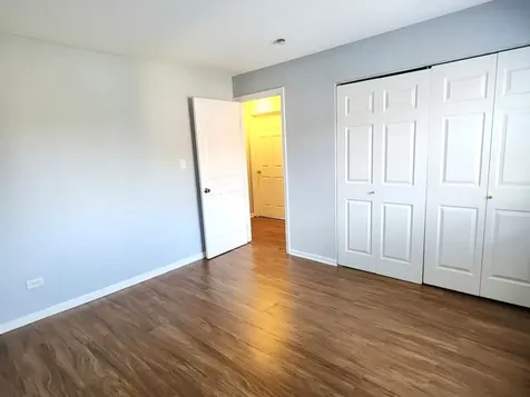1085 Knoll Lane Hoffman Estates IL 60194