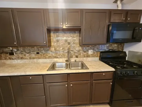 1085 Knoll Lane Hoffman Estates IL 60194