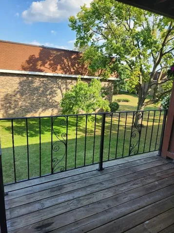 1085 Knoll Lane Hoffman Estates IL 60194
