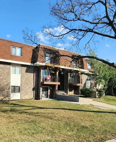 1085 Knoll Lane Hoffman Estates IL 60194