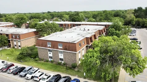 1085 Knoll Lane Hoffman Estates IL 60194