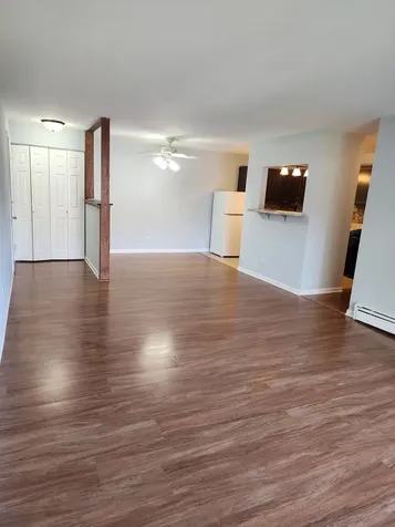 1085 Knoll Lane Hoffman Estates IL 60194