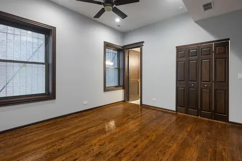 442 East 48th Street Chicago IL 60615