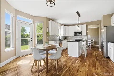 1291 Mcdole Drive Sugar Grove IL 60554