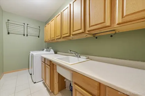 1291 Mcdole Drive Sugar Grove IL 60554