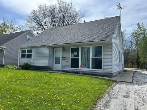5 Arrowhead Court Park Forest IL 60466