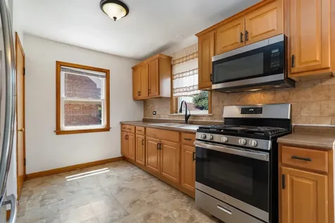 14620 South Short Street Posen IL 60469