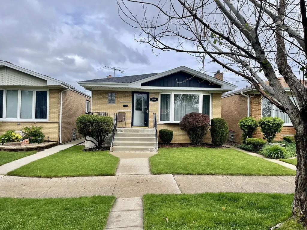 6840 West 64th Street Chicago IL 60638