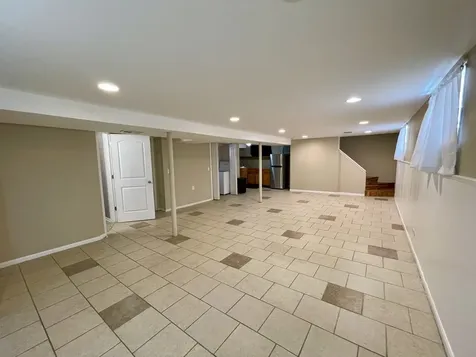 6840 West 64th Street Chicago IL 60638