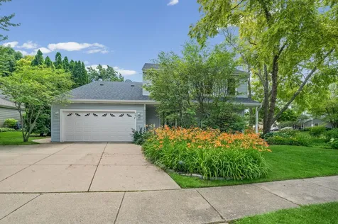281 Tyler Court Libertyville IL 60048