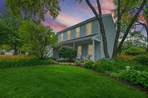 281 Tyler Court Libertyville IL 60048