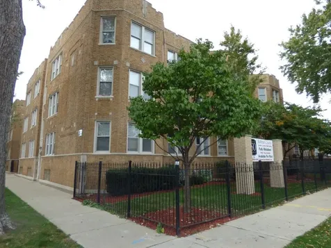 4542 West George Street Chicago IL 60641
