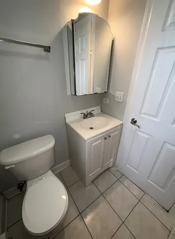 4542 West George Street Chicago IL 60641