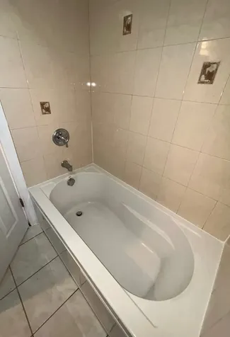 4542 West George Street Chicago IL 60641